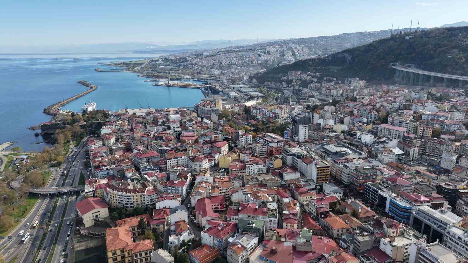 Uzmanlardan Trabzon i&ccedil;in "Yerinde d&ouml;n&uuml;ş&uuml;m" &ouml;nerisi
