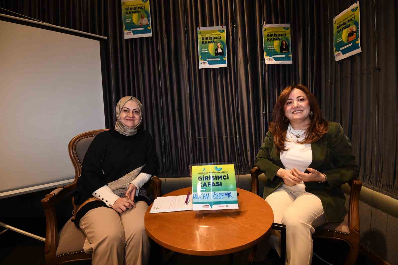 &rsquo;Girişimci Kafası&rsquo; yenilik&ccedil;i fikirlere ışık tuttu
