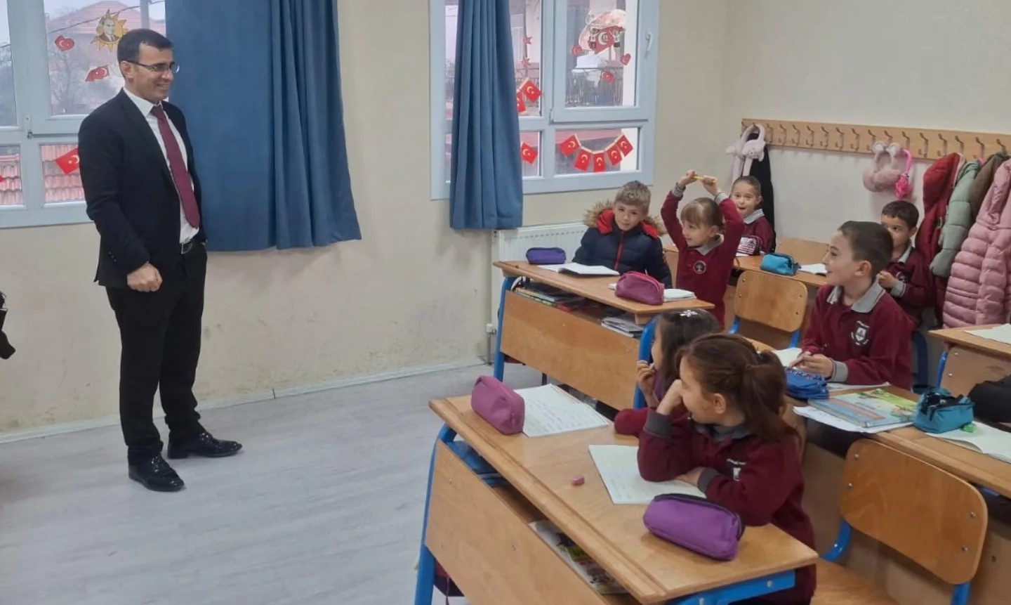 Karacaali İlkokulu&rsquo;nda eğitim-&ouml;ğretim masaya yatırıldı
