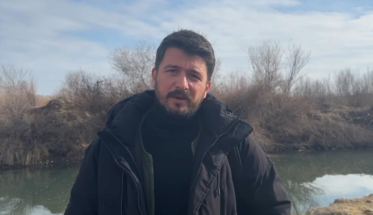 Güneye uçan pelikan sürüsü şaşırttı