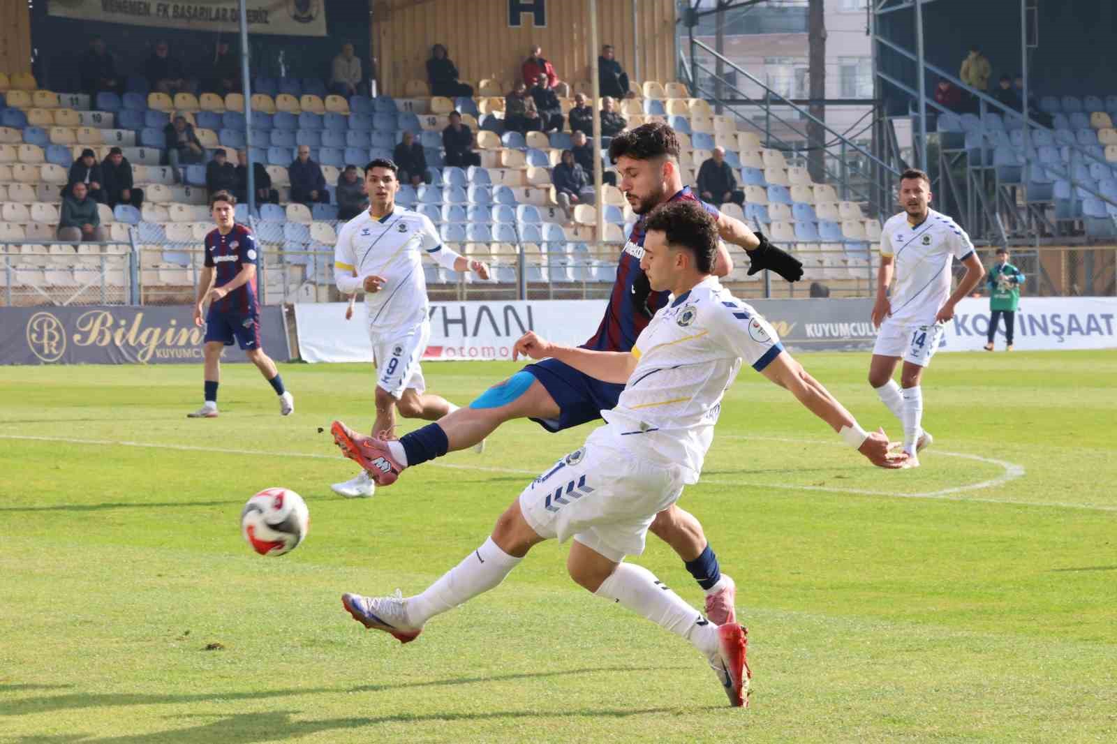 TFF 2. Lig: Menemen FK: 2 - 1461 Trabzon FK: 2
