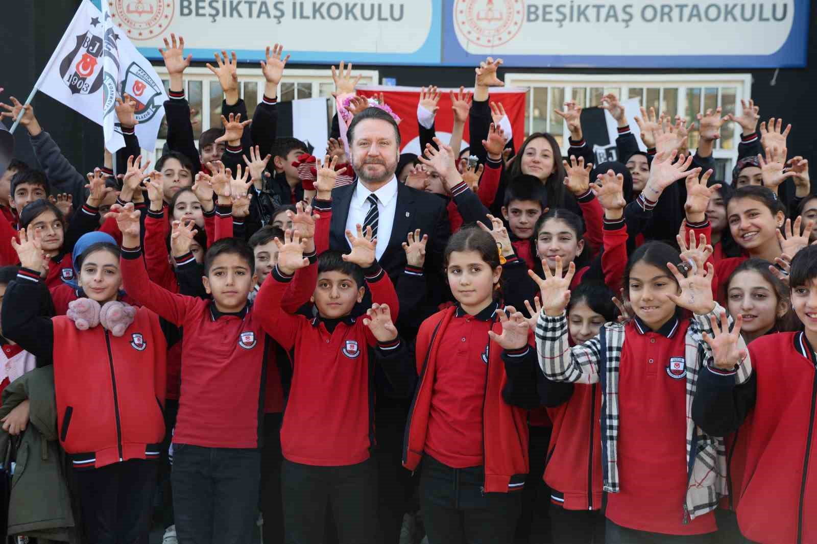 &lsquo;İyiliğe Kanat A&ccedil;&rsquo; projesi Elazığ&rsquo;da
