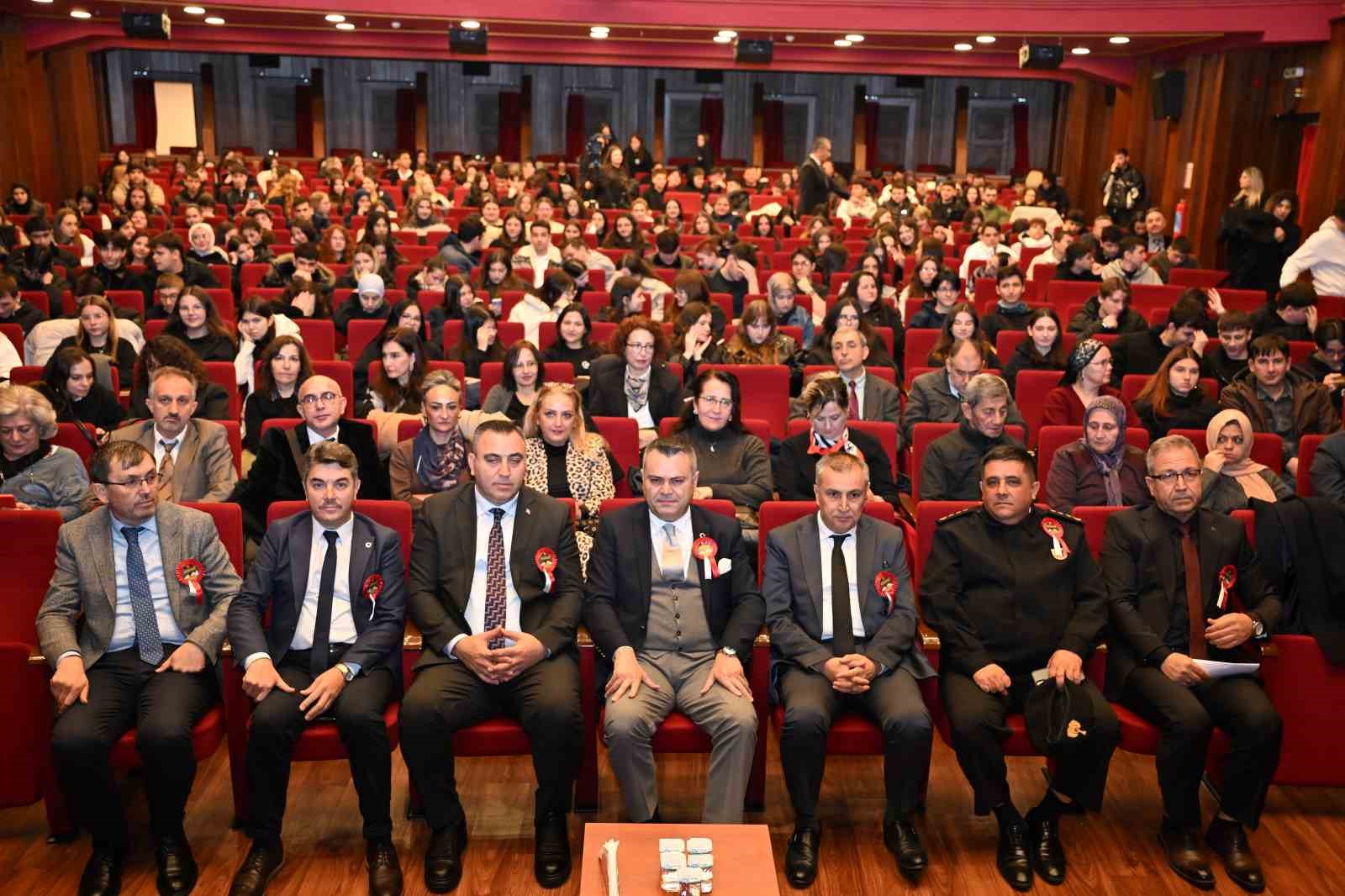 Bursa&rsquo;da Sarıkamış şehitleri rahmet ve minnetle anıldı
