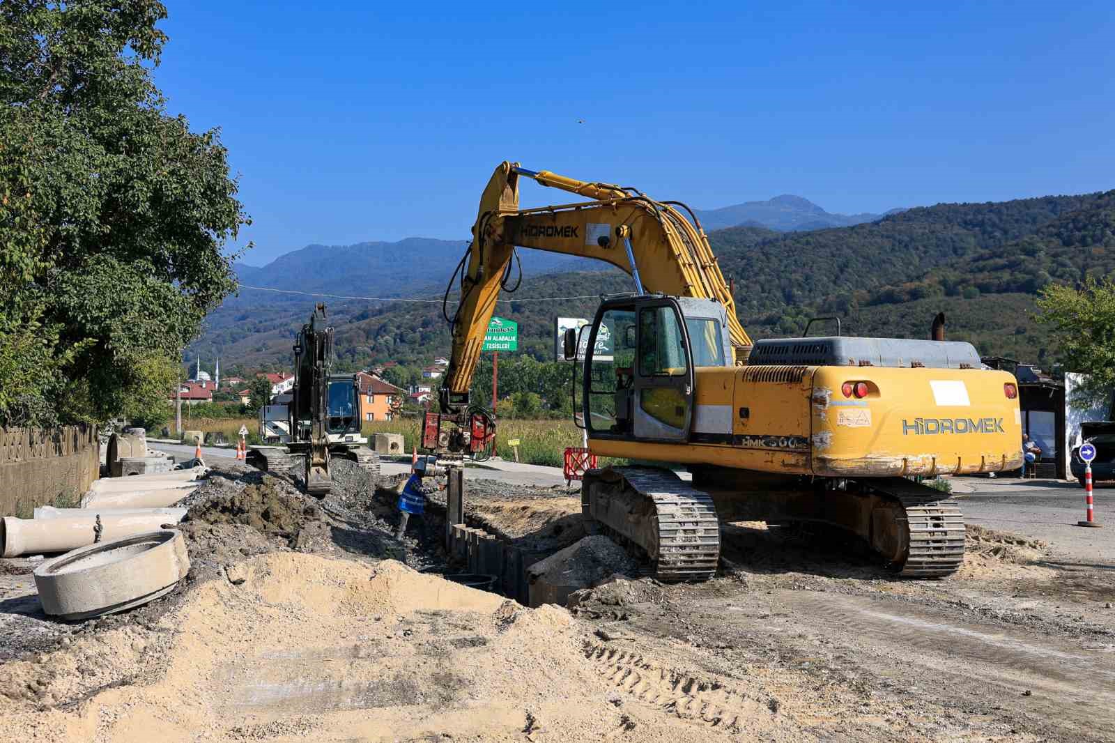 Akyazı&rsquo;da 5 mahallenin altyapısı baştan sona yenilendi
