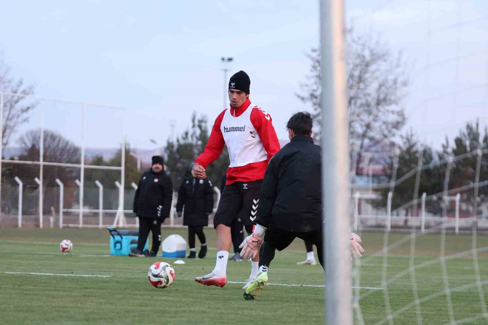 Sivasspor, Bandırma hazırlıklarına başladı