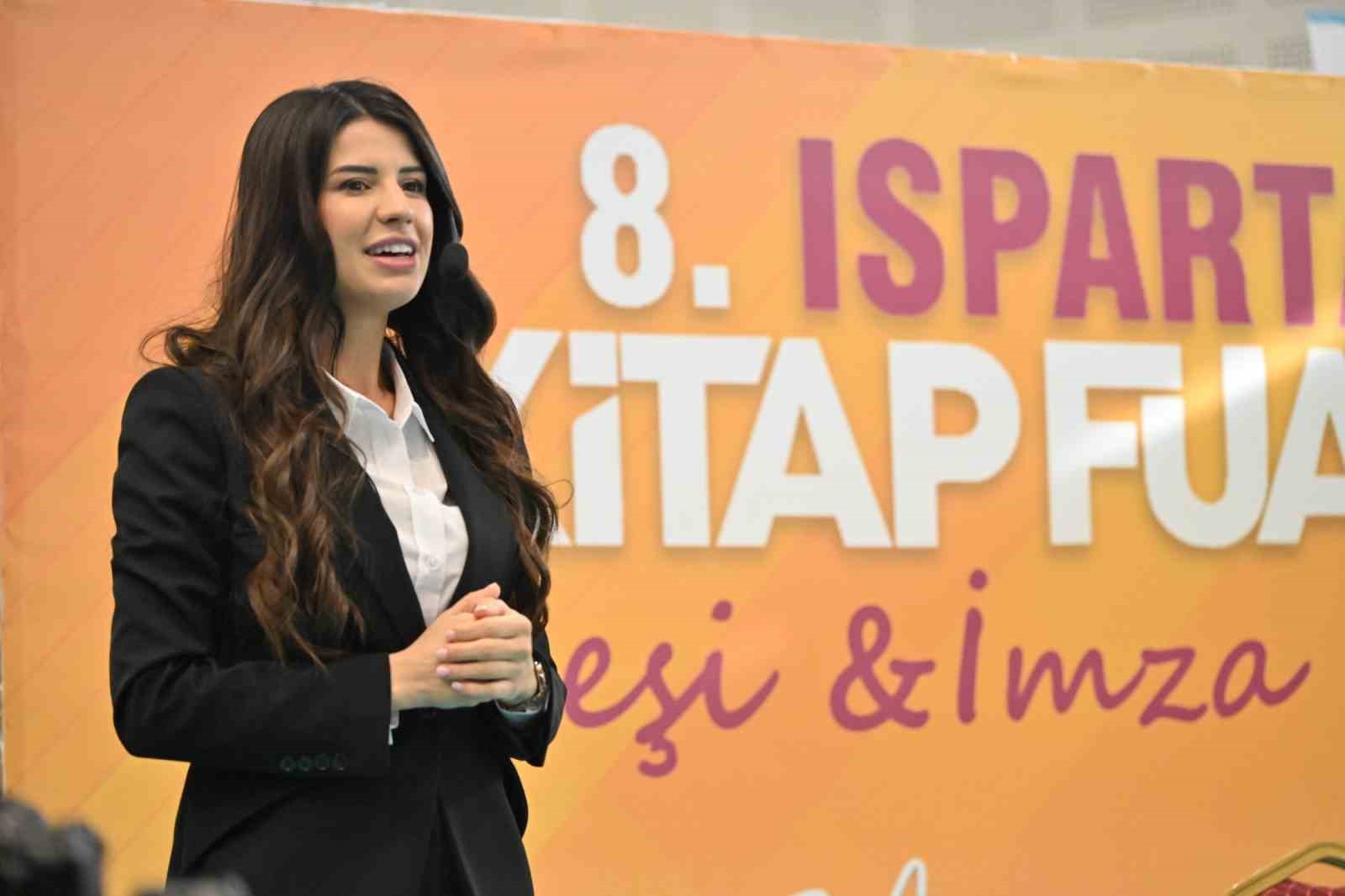 Isparta’da 10 günlük kitap şöleni sona erdi