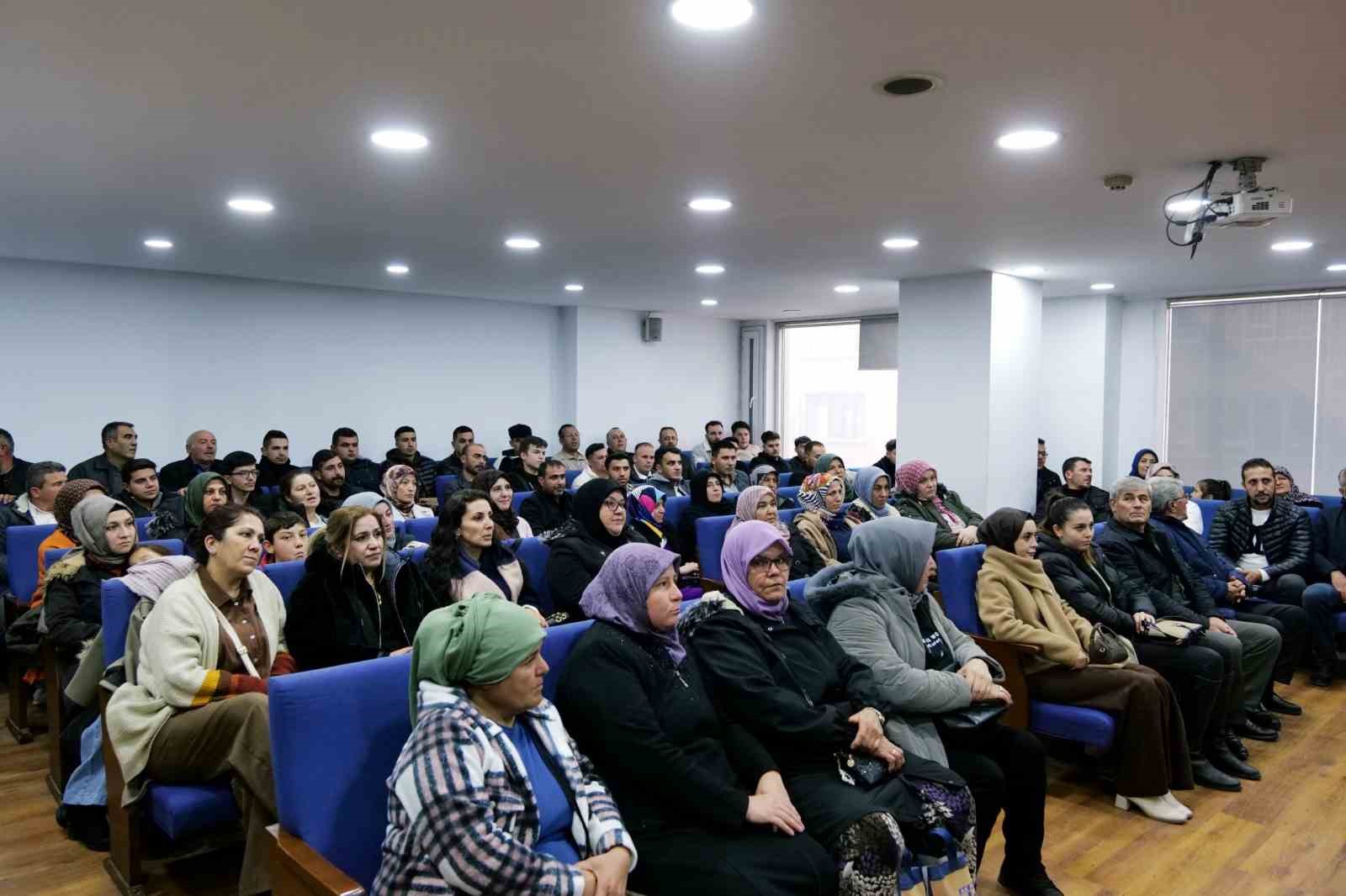 Seyitgazi&rsquo;de yapılan &ccedil;alışmalar değerlendirildi
