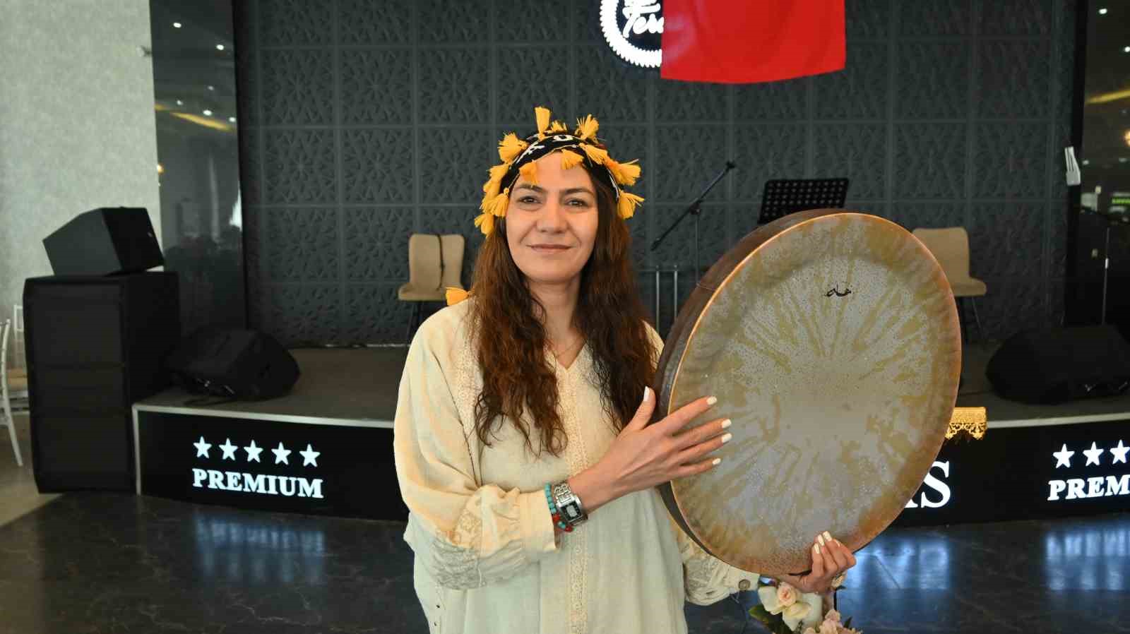 Eskişehir&rsquo;de 55 &uuml;lkeden &ouml;ğrenci kahvaltı programında buluştu
