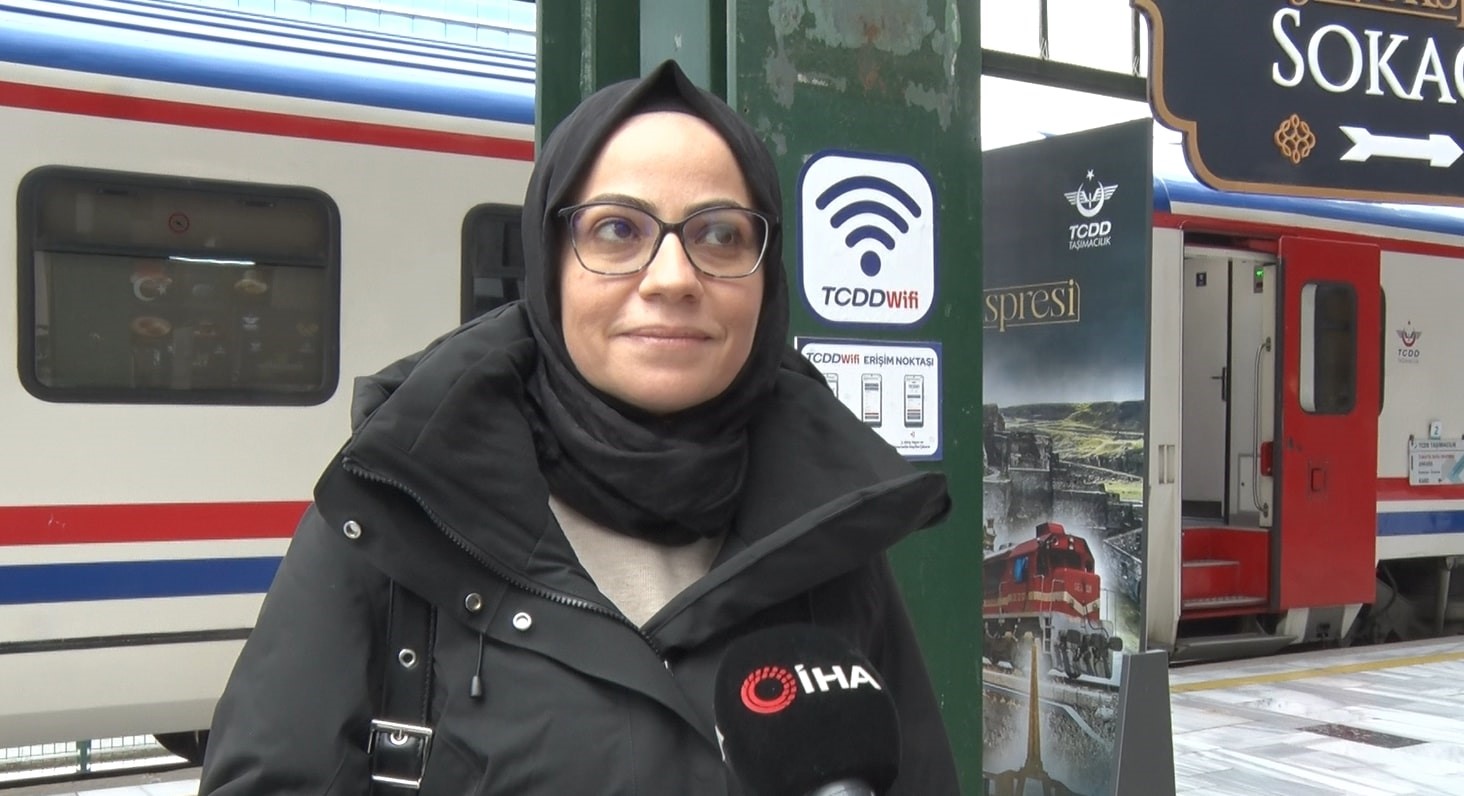 Bakan Uraloğlu: "Turistik Doğu Ekspresi’nin yeni sezonunda 10 bin 800 seyahat tutkununa Anadolu’nun büyüsünü yaşatacağız"