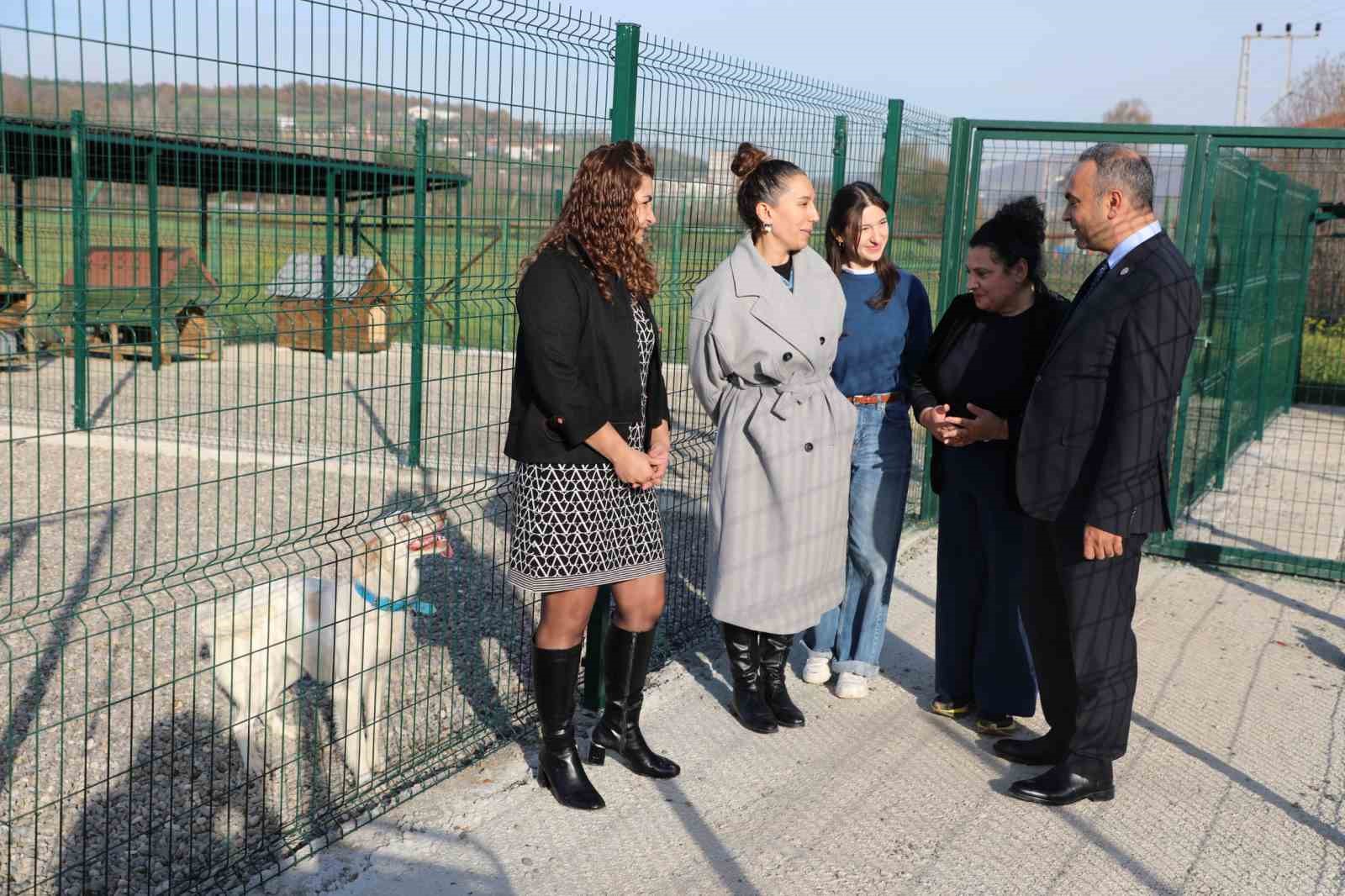 BARÜ’de kampüsteki hayvanlar için yaşam merkezi oluşturuldu