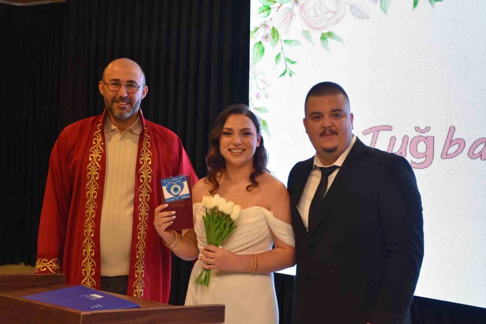 Germencik&rsquo;te bir yılda 310 &ccedil;ift mutluluğa &lsquo;evet&rsquo; dedi
