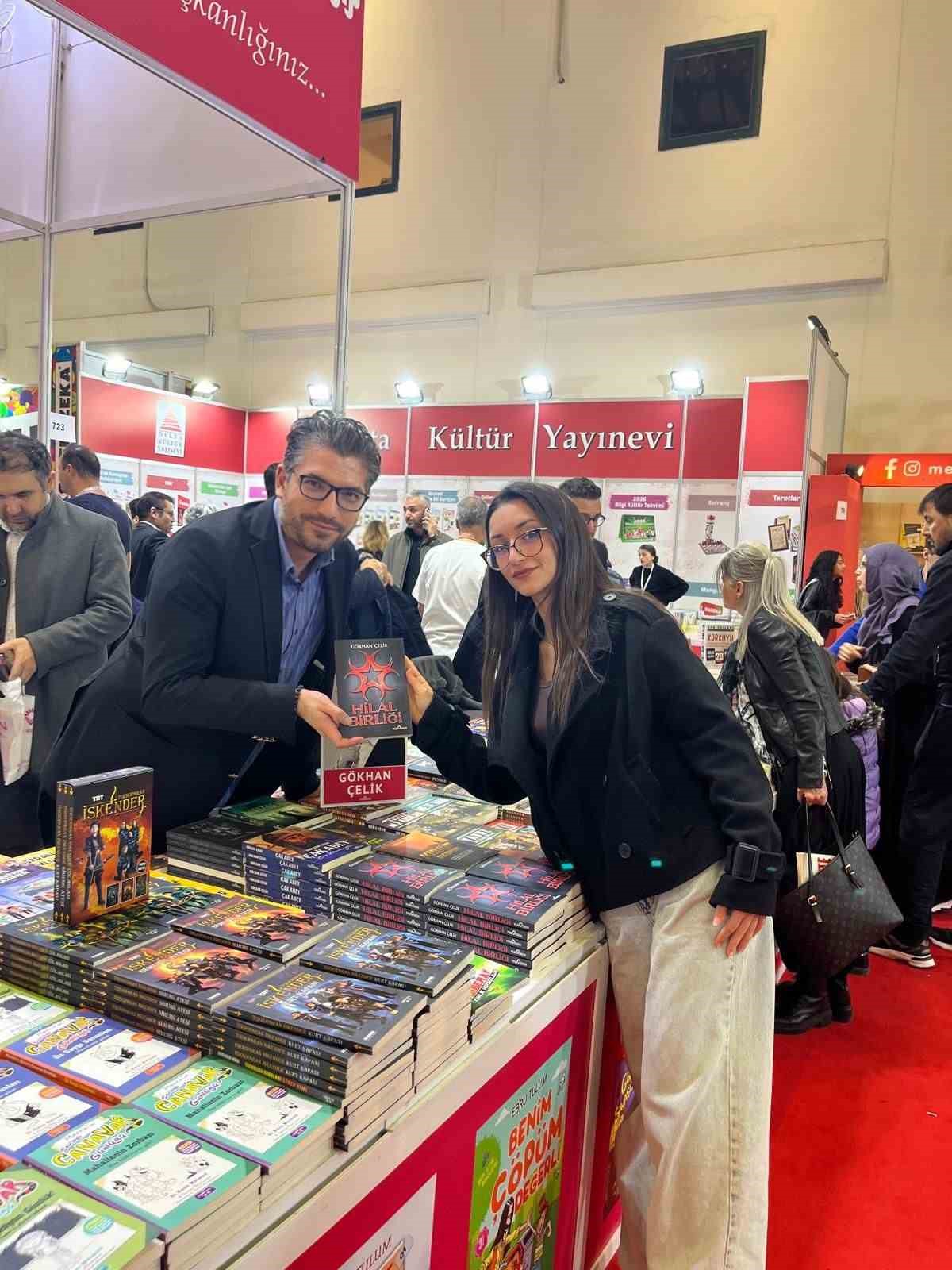 Gazeteci Yazar G&ouml;khan &Ccedil;elik&rsquo;ten yeni roman: &rsquo;Hilal Birliği&rsquo;
