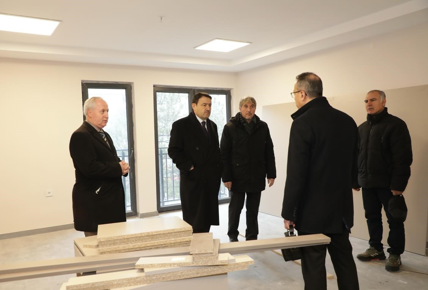 K&uuml;tahya&rsquo;da yapımı devam eden &ouml;ğretmenevine inceleme
