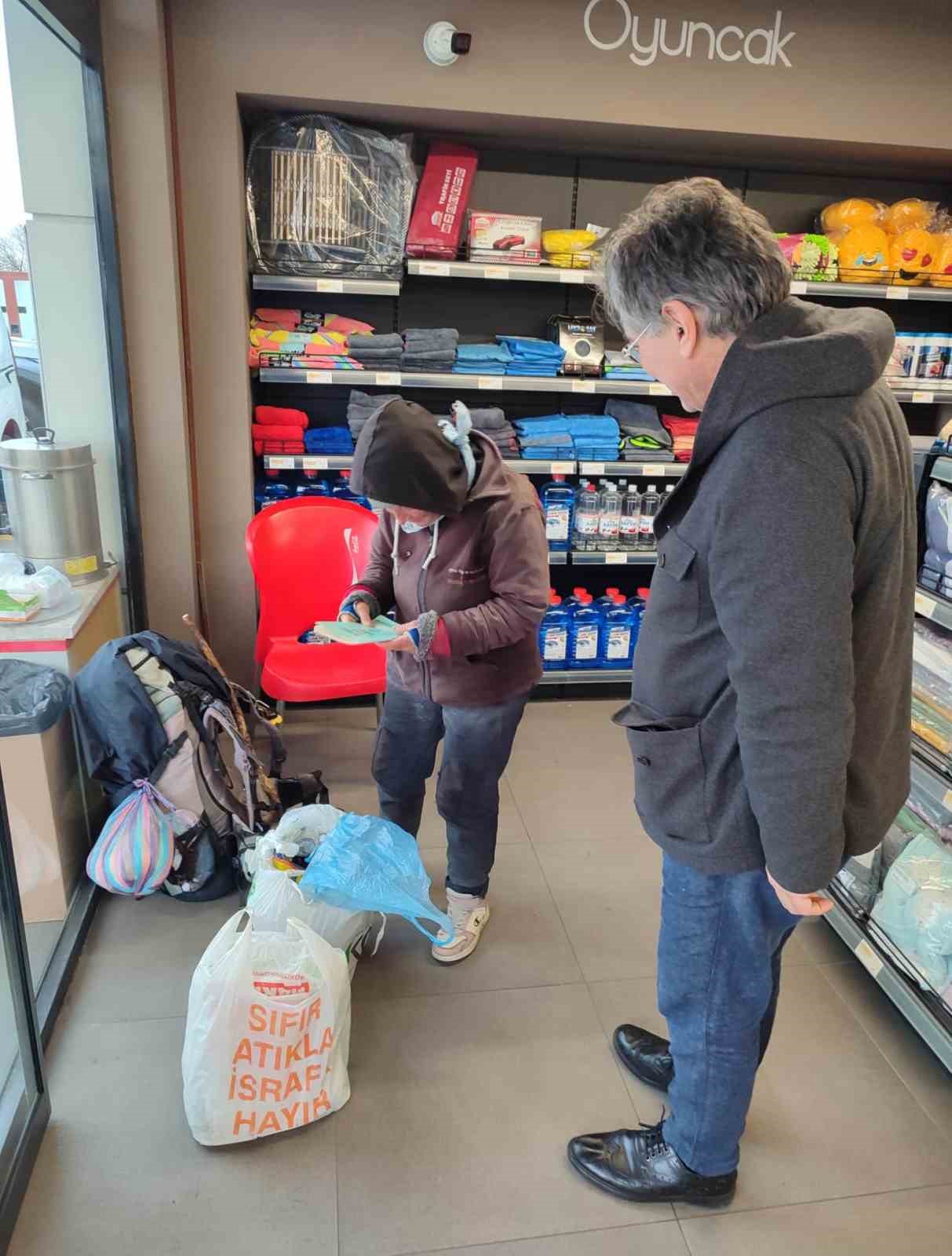 Alman Rahibe, Gazze barışı i&ccedil;in T&uuml;rkiye &uuml;zerinden Kud&uuml;s&rsquo;e y&uuml;r&uuml;yor
