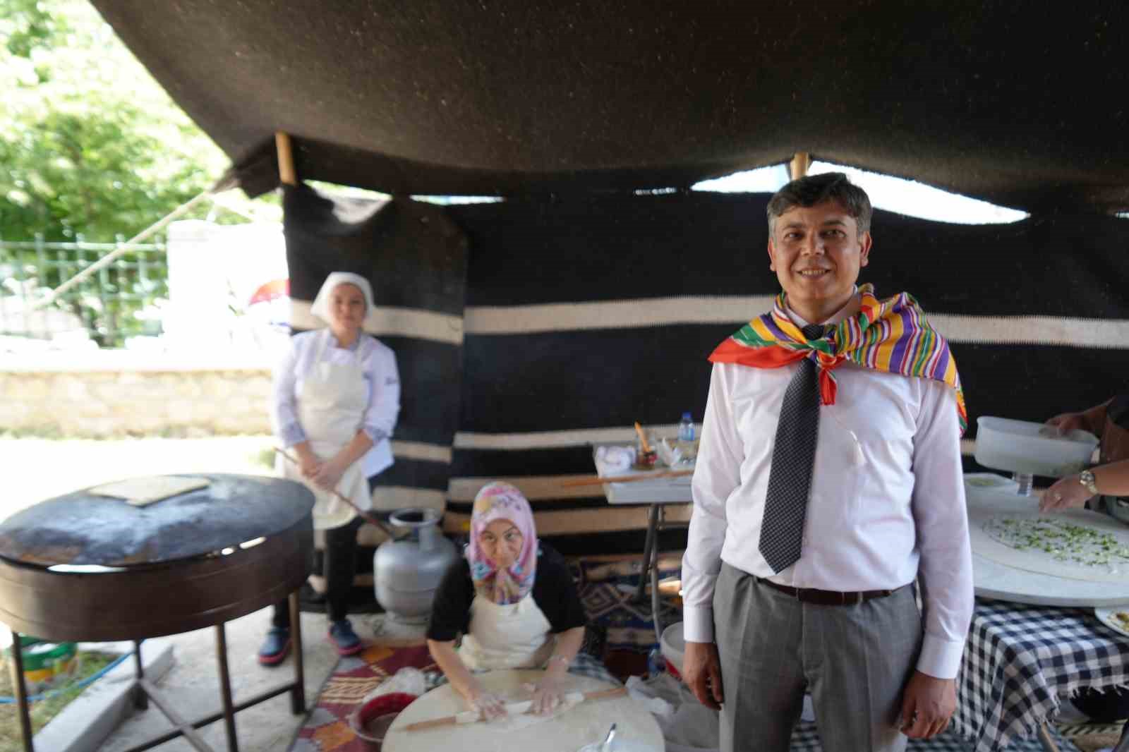 Ertuğrul Gazi&rsquo;nin ev sevdiği yemeklerinde &rsquo;Yoğurtlu G&ouml;zleme&rsquo; coğrafi işaret yolunda
