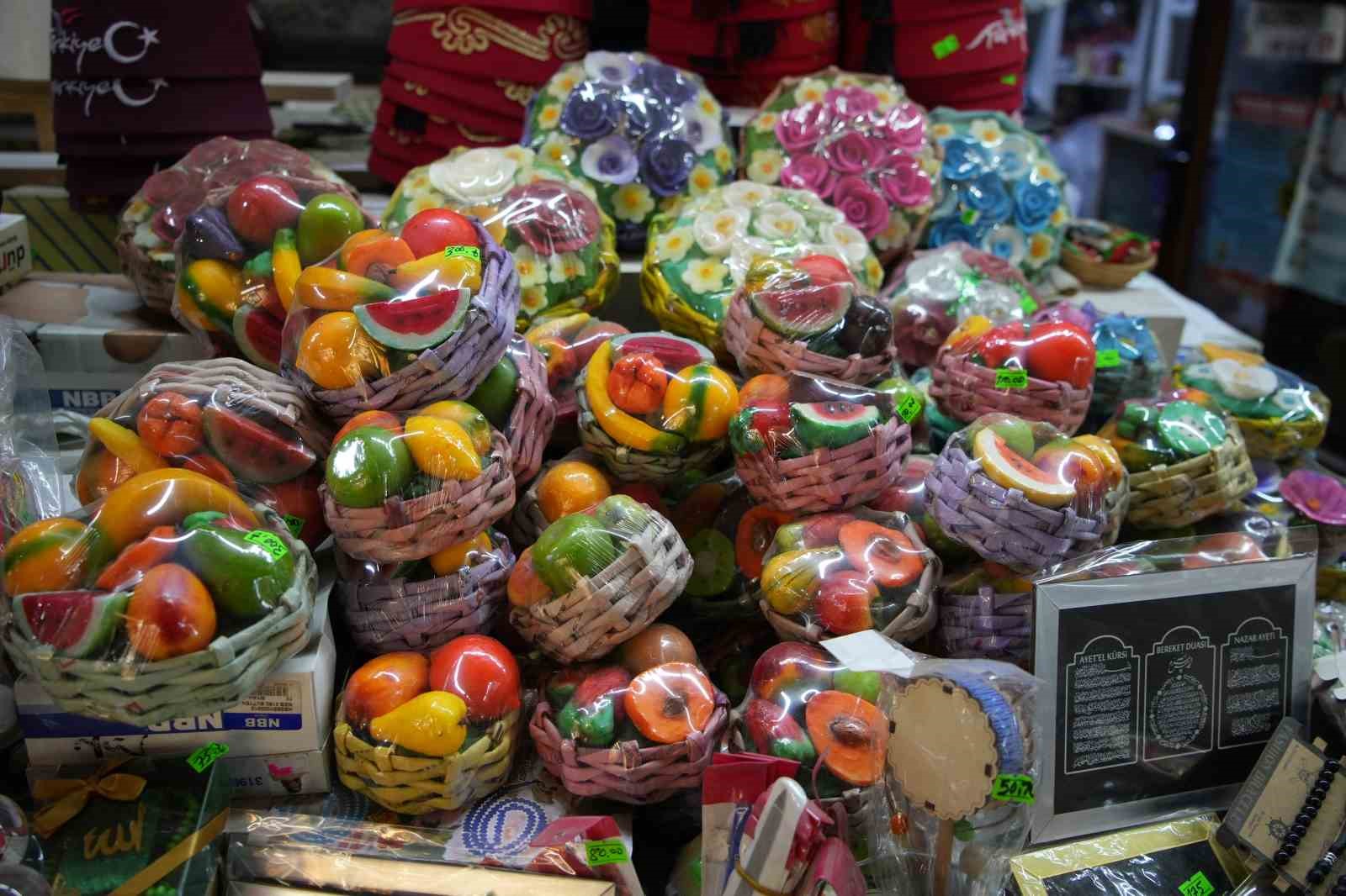 Vakıfların T&uuml;fe endeksini katlayan kira artışları esnafı zorluyor
