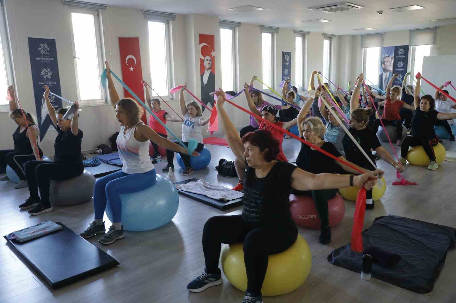 Aydın B&uuml;y&uuml;kşehir Belediyesi, vatandaşları sporla buluşturuyor
