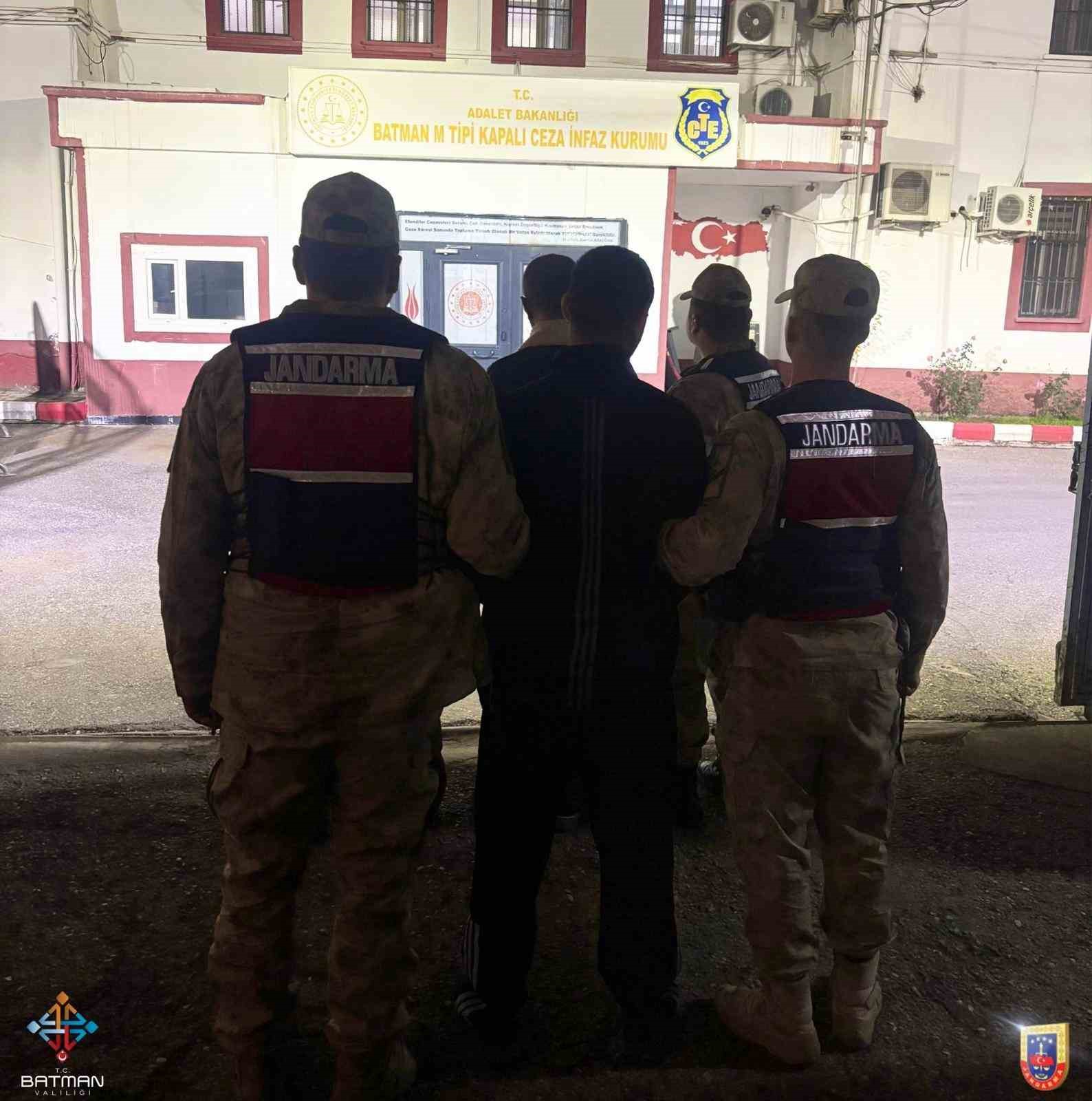 12 yıl hapis cezası bulunan şahıs, bahis operasyonunda yakalandı
