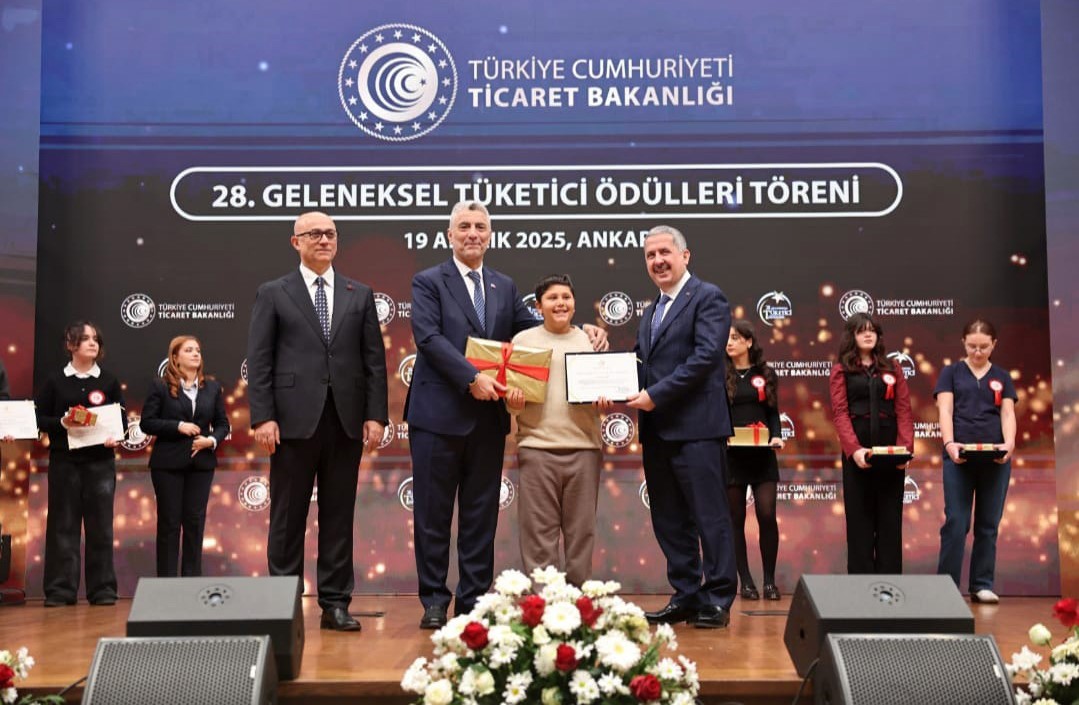 Bolu’yu temsil etti, bin 600 eser arasından Türkiye birincisi oldu