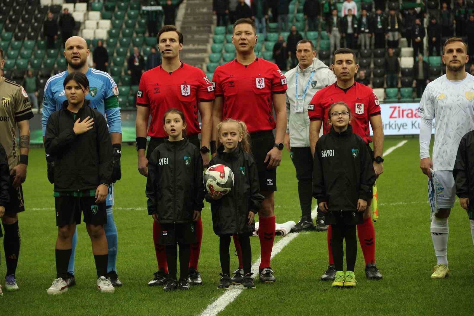 Ziraat Türkiye Kupası: Kocaelispor: 1 - Erzurumspor FK: 0 (Maç devam ediyor)