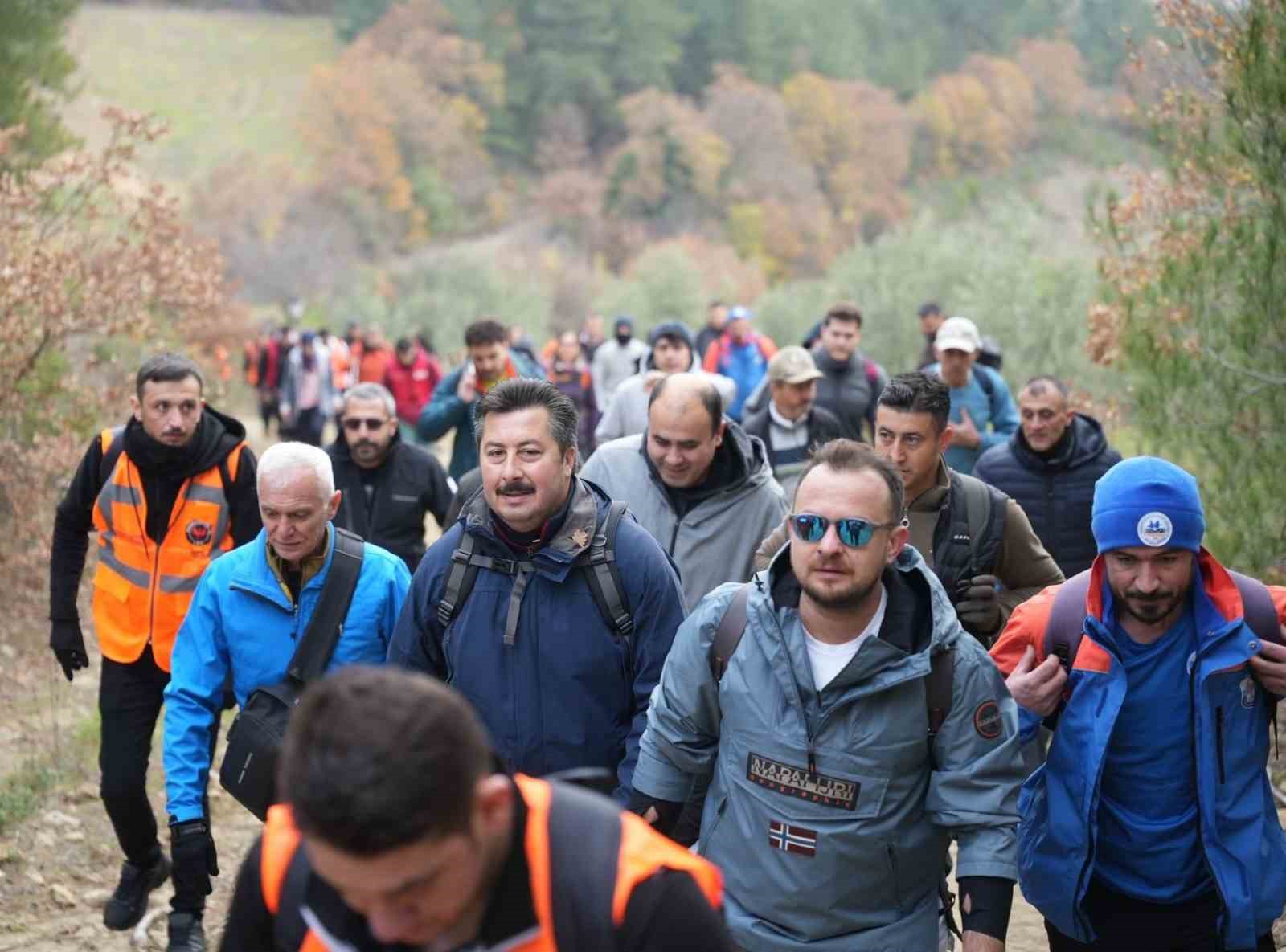 Yenişehir&rsquo;de doğa y&uuml;r&uuml;y&uuml;ş&uuml; ile gen&ccedil;ler stres attı

