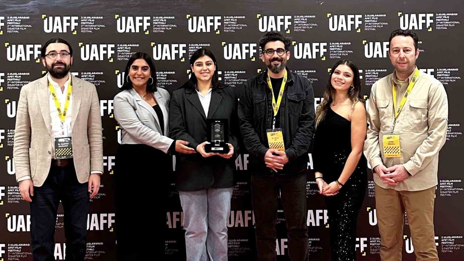 KBÜ öğrencilerinin belgeseline uluslararası ödül