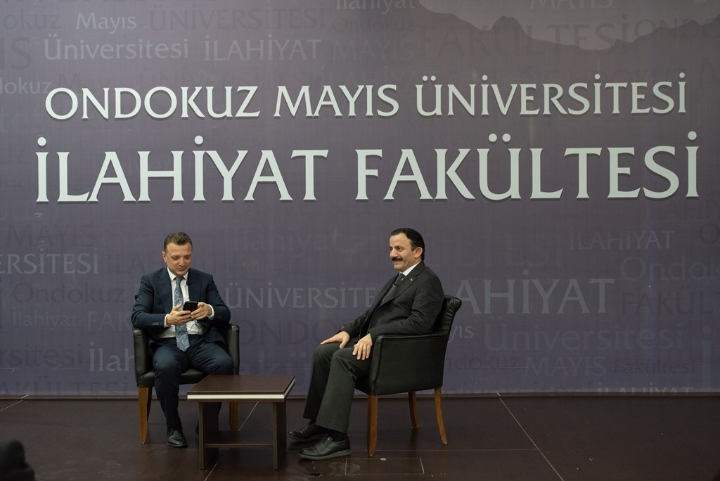 Arap&ccedil;anın evrensel mirası OM&Uuml;&rsquo;de kutlandı
