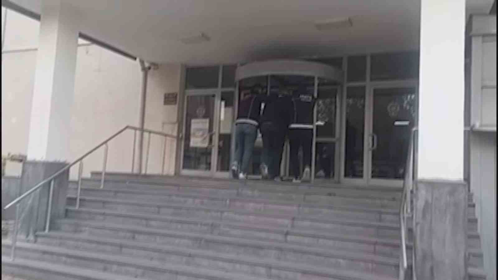 Kesinleşmiş hapis cezası bulunan şahıs yakayı ele verdi
