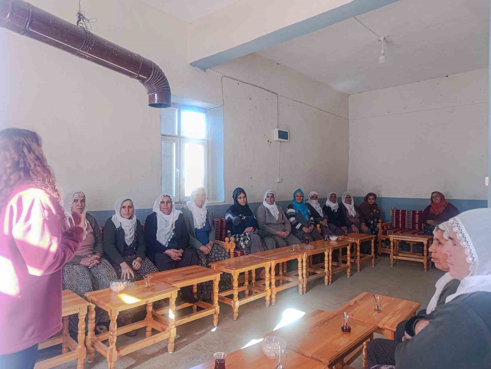 &Ccedil;&uuml;ng&uuml;ş&rsquo;te toplumsal cinsiyet eşitliği &ccedil;alışması
