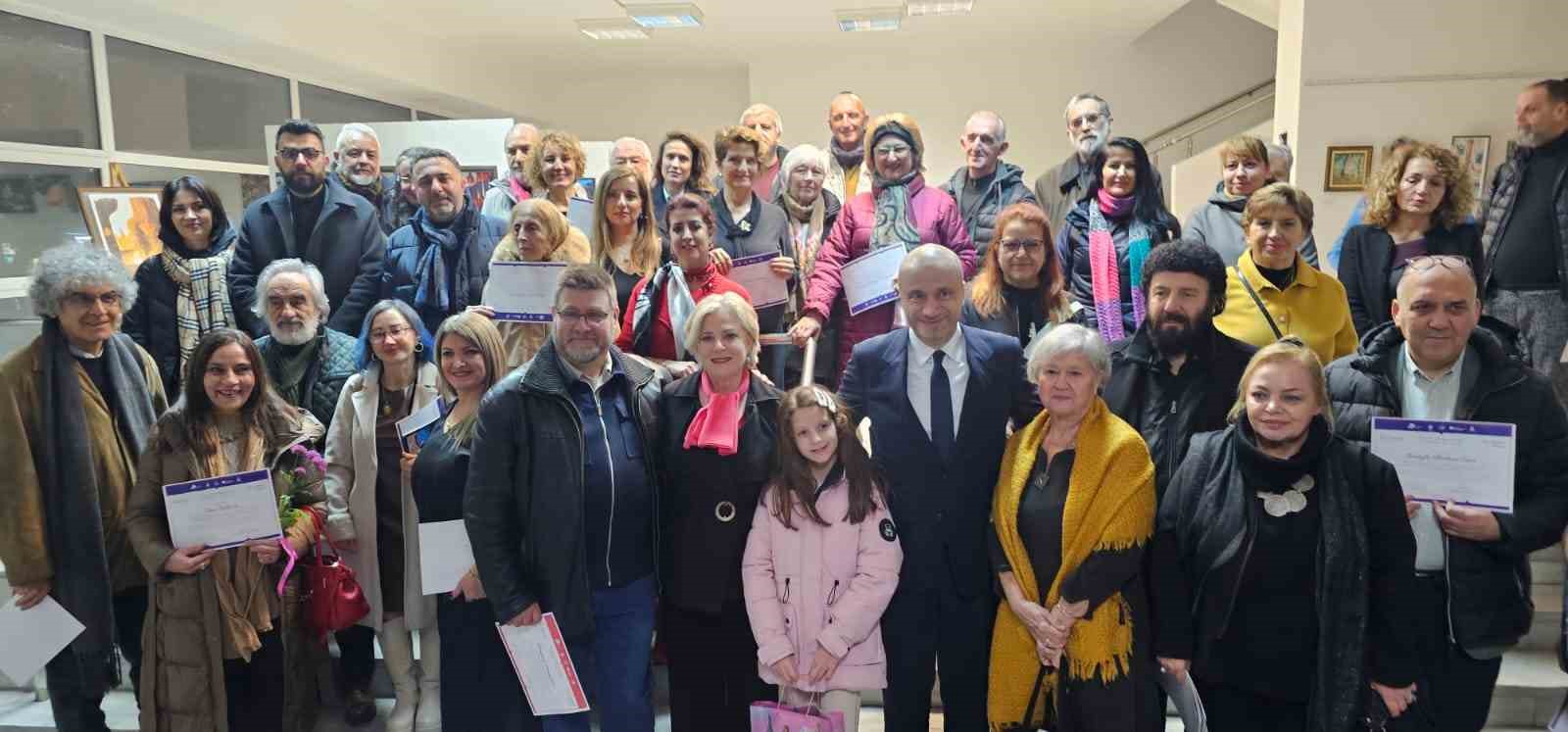 Bulgaristan’da ‘Yedi Tepeler Bulgar-Türk Dostluk Sergisi’ sanatseverlerle buluştu