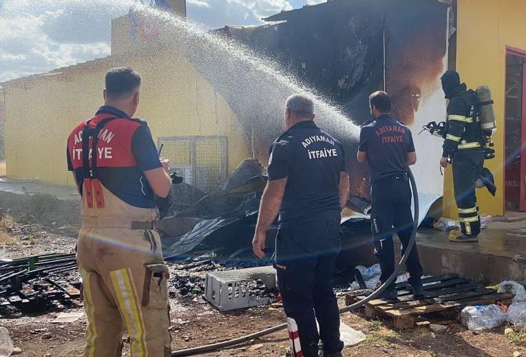 İtfaiye ekipleri bir yılda bin 503 olaya m&uuml;dahale etti
