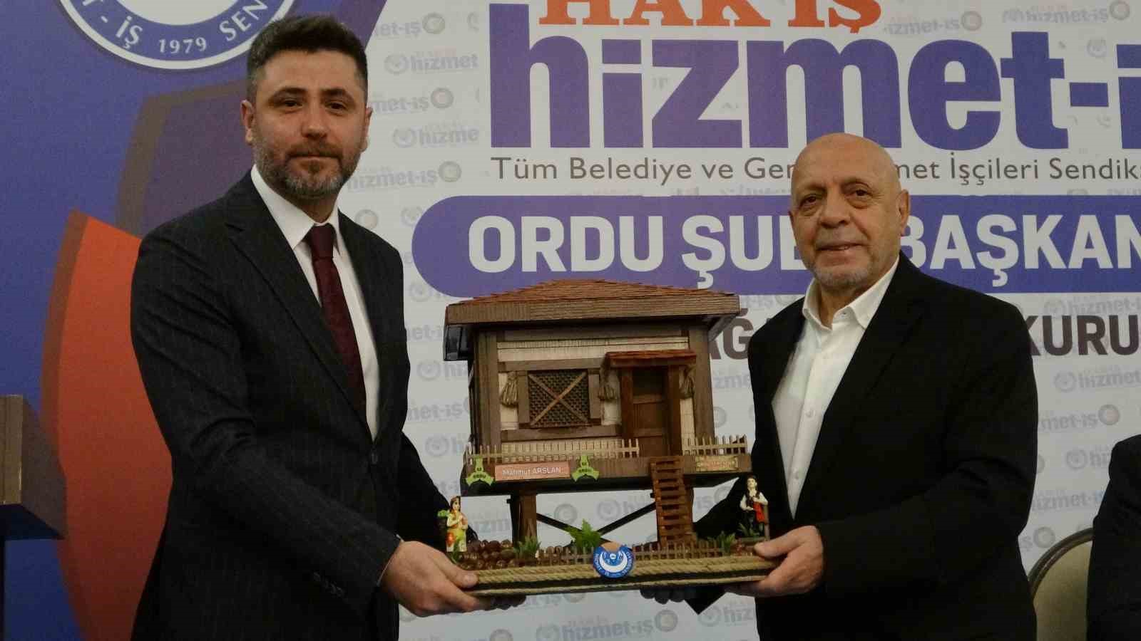 HAK-İŞ Başkanı Arslan: "Asgari &uuml;cret tespit komisyonu değişmeli"
