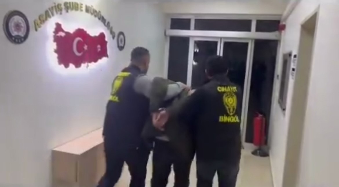 Bing&ouml;l&rsquo;deki silahlı saldırı olaylarıyla ilgili 2 ş&uuml;pheli tutuklandı
