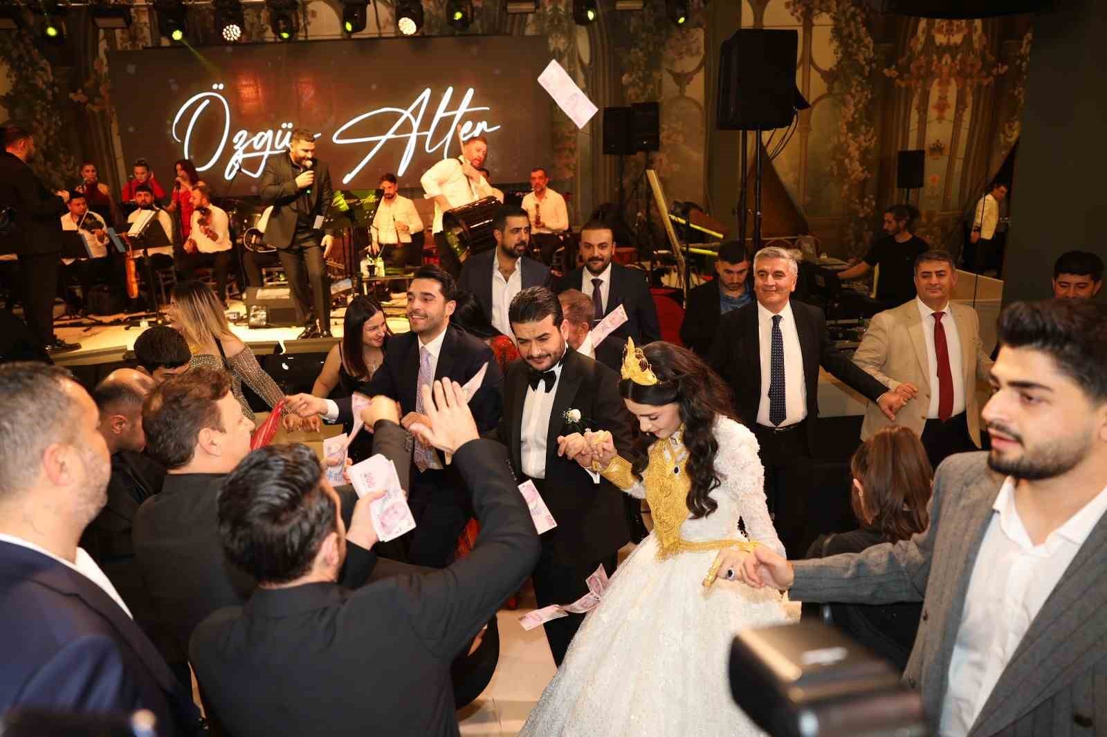 Ankara&rsquo;da son yılların en g&ouml;rkemli aşiret d&uuml;ğ&uuml;n&uuml; ger&ccedil;ekleşti
