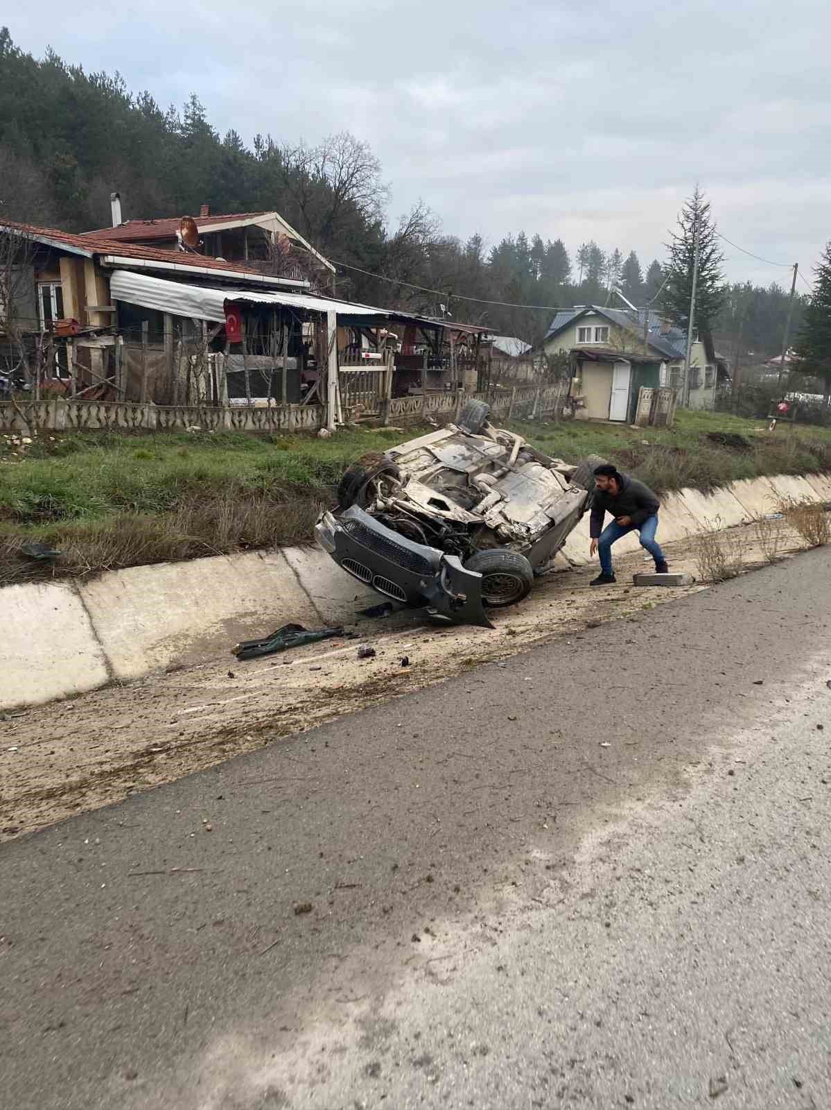 Bolu&rsquo;da trafik kazası: 2 yaralı
