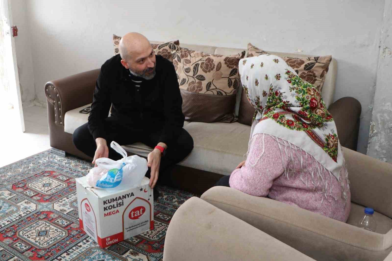 Söke Belediyesi, ihtiyaç sahiplerine destek oluyor