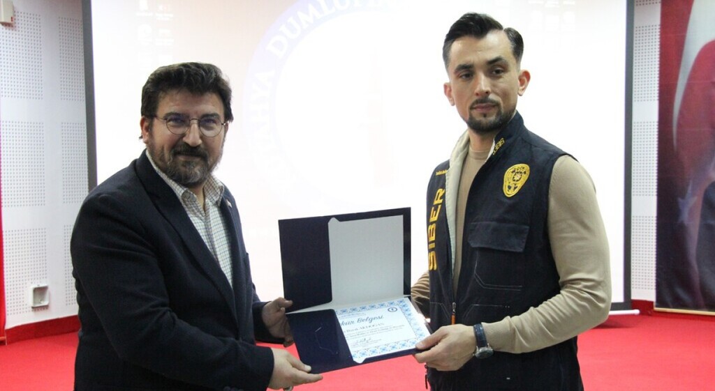 DP&Uuml;&rsquo;de sanal riskler ve akran zorbalığı ile m&uuml;cadele ele alındı
