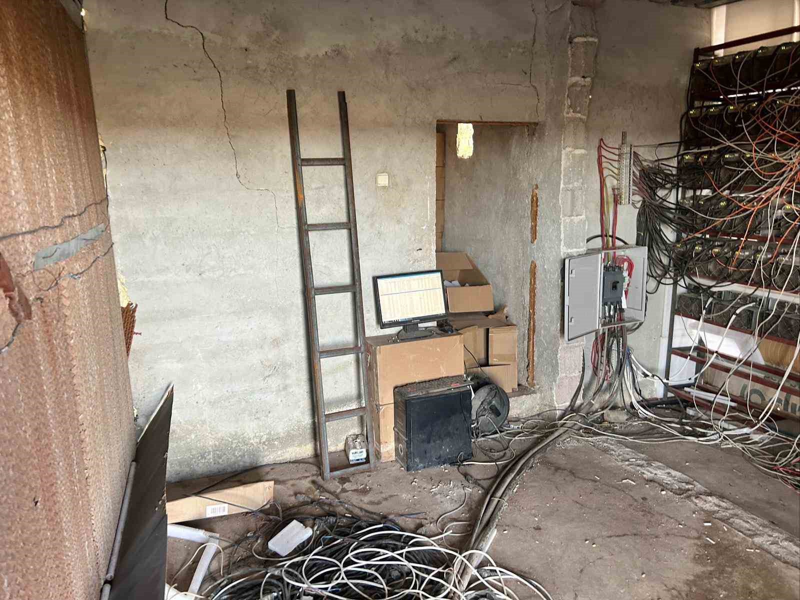 Şanlıurfa’da kripto para üreten depoya baskın: 1 gözaltı