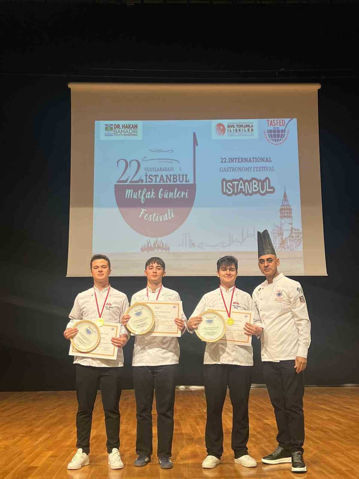 Menteşe’nin genç şeflerinden madalya yağmuru