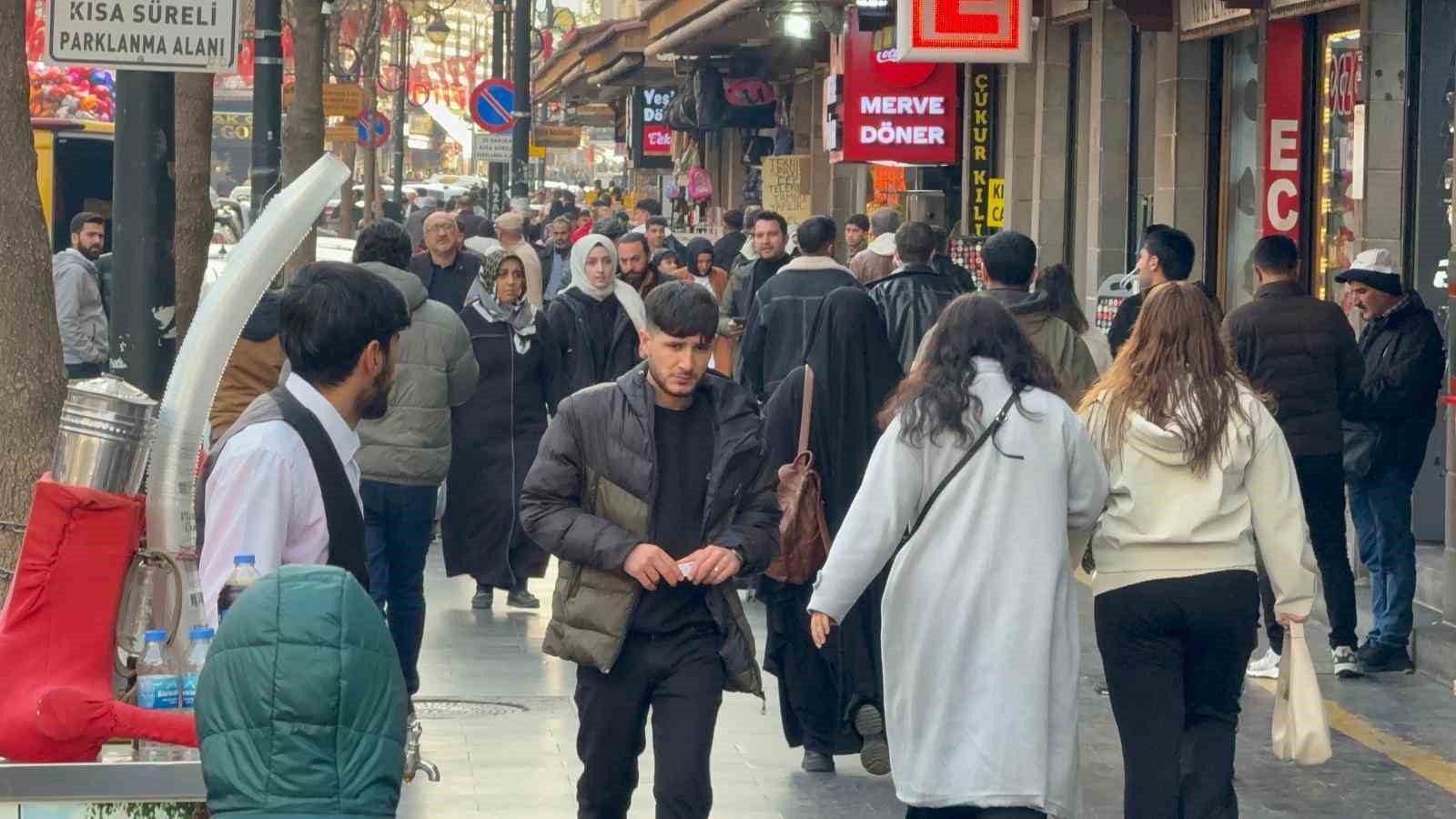 Diyarbakır&rsquo;da esnaf 2026&rsquo;dan umutlu
