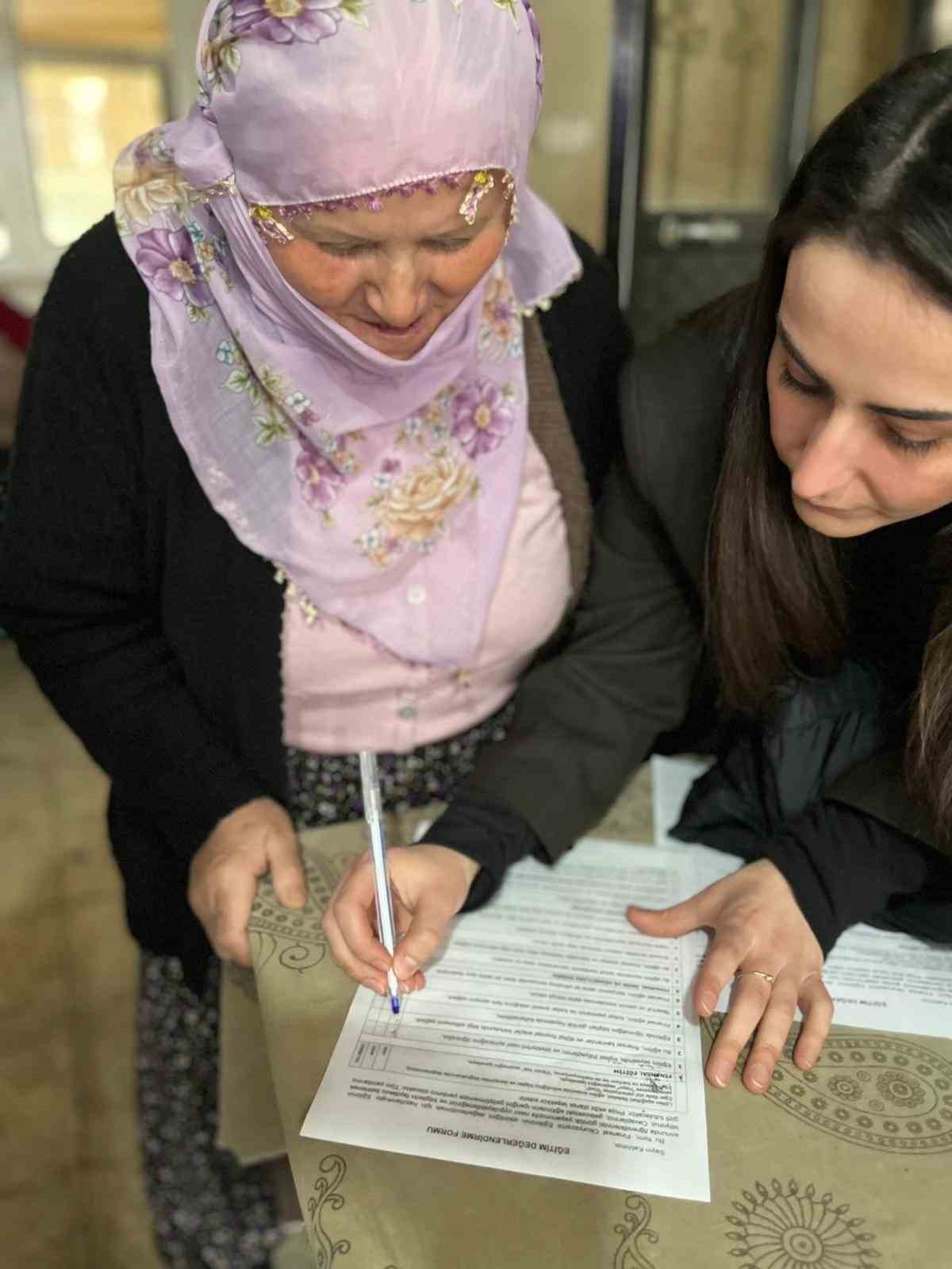 TOG&Uuml;&rsquo;den kırsaldaki kadınlara dijital finansal okuryazarlık eğitimi
