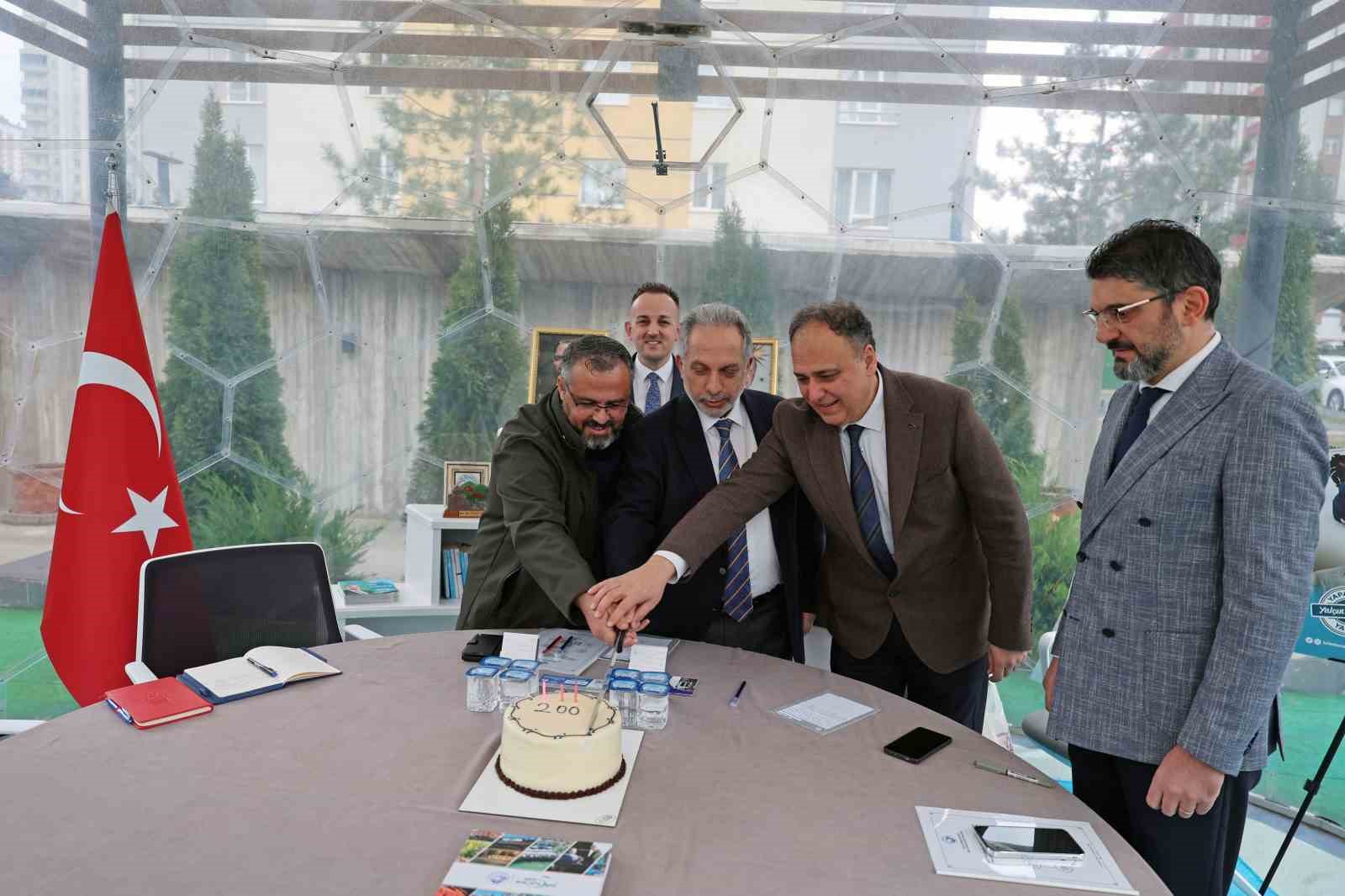 Şeffaf Oda 200. haftasında
