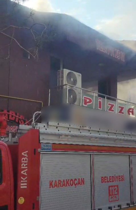 Elazığ’da iş yerinde çıkan yangın paniğe neden oldu