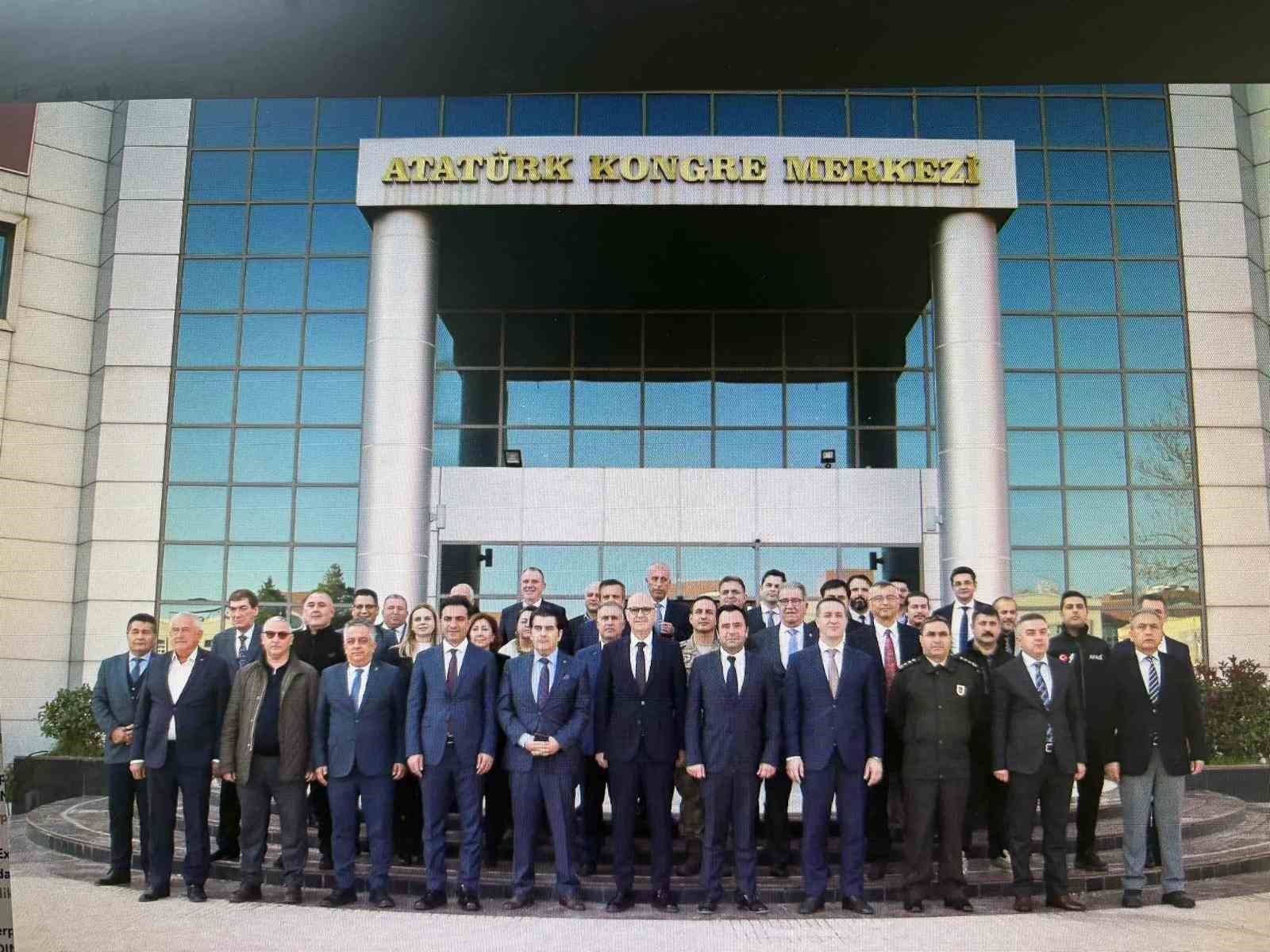 Aydın&rsquo;da Bağımlılıkla M&uuml;cadele Paneli d&uuml;zenlendi
