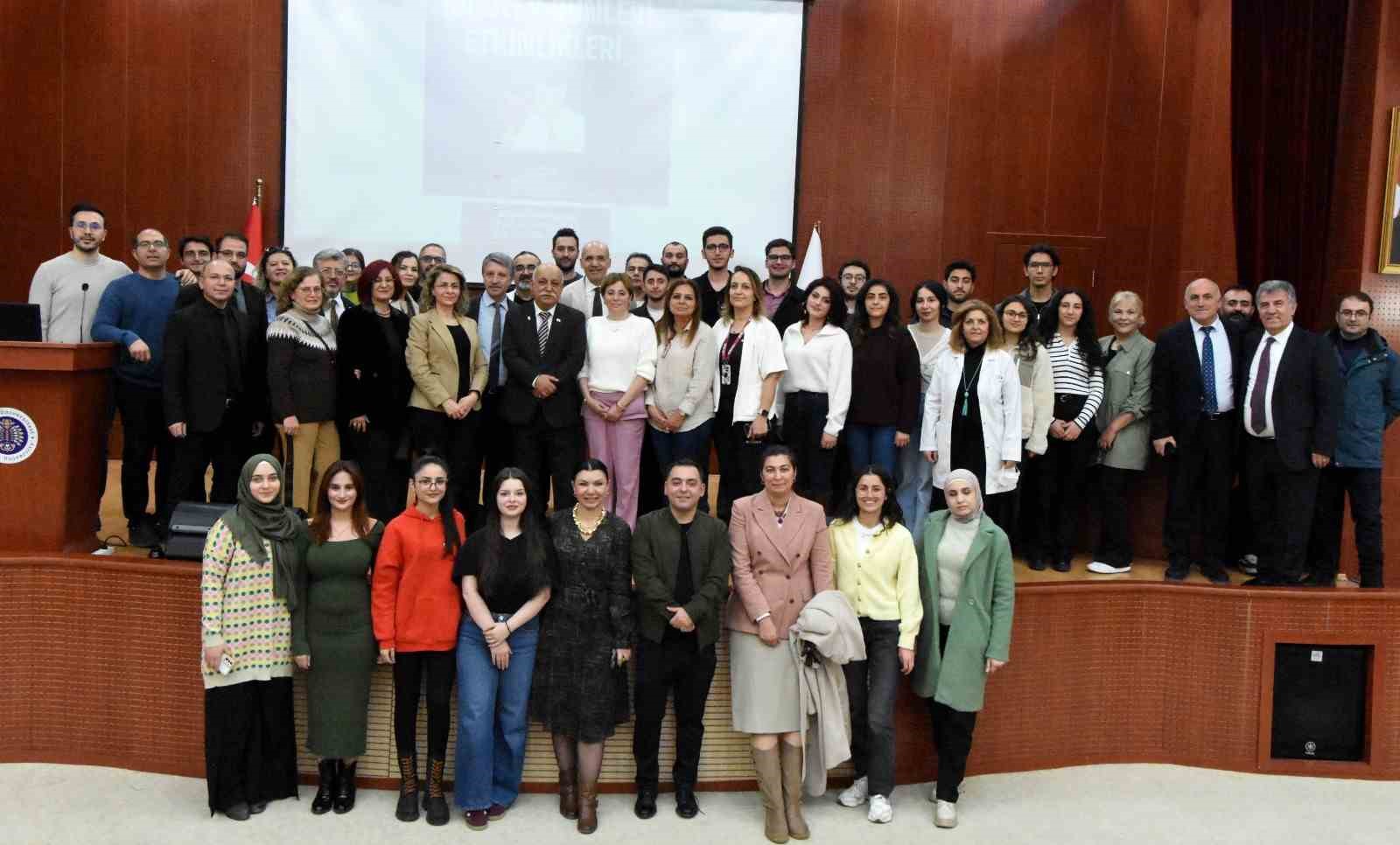 Prof. Dr. Kök, 37 yıllık meslek hayatı deneyimlerini öğrencileriyle paylaştı