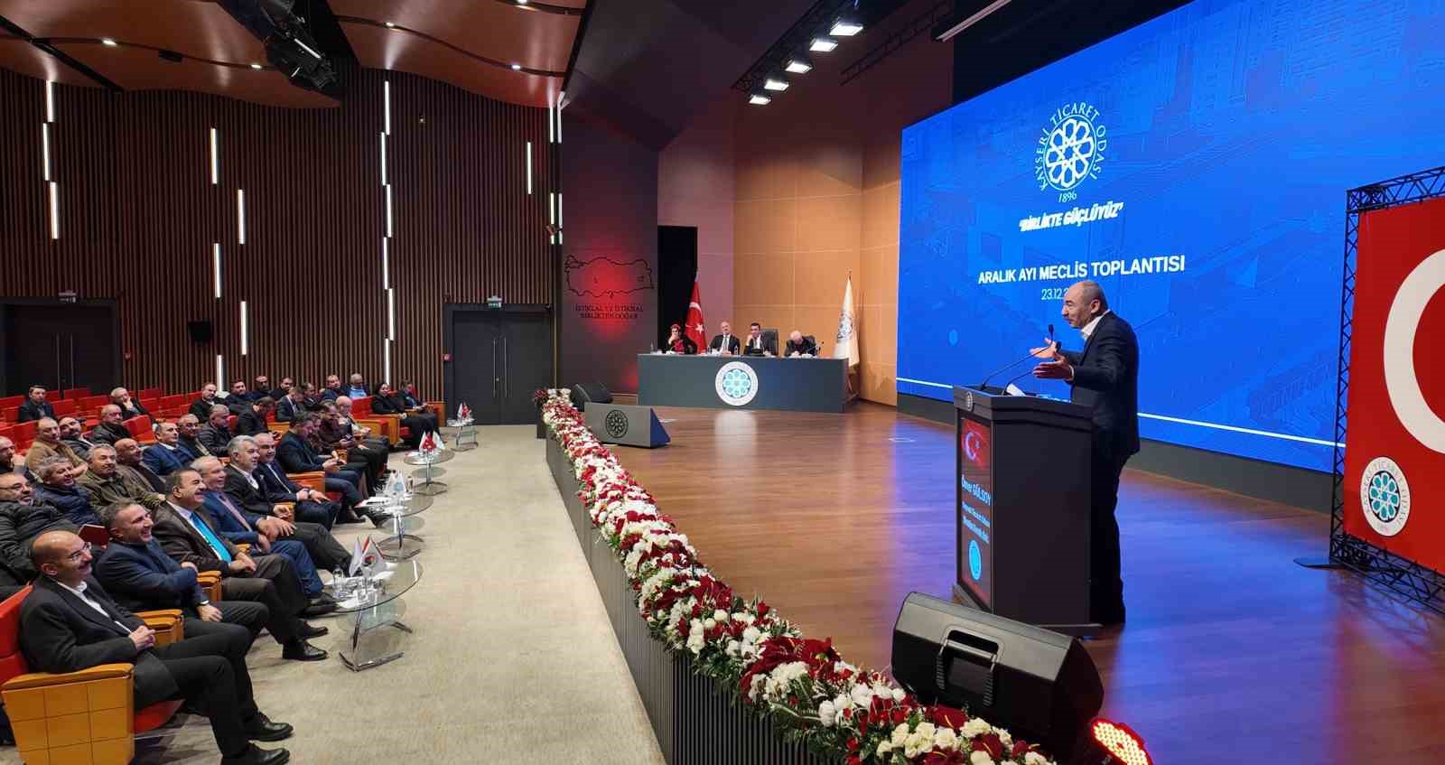 G&uuml;lsoy: "2025&rsquo;te ciddi sınavlar verdik, 2026&rsquo;da dijital ve akıllı &uuml;retimle şahlanacağız"
