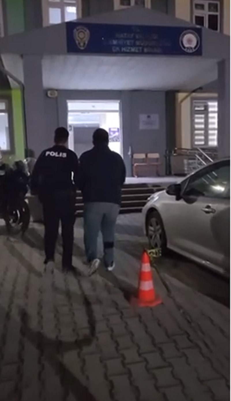 Defne’de bilişim sistemleri hırsızlığı şüphelisi tutuklandı