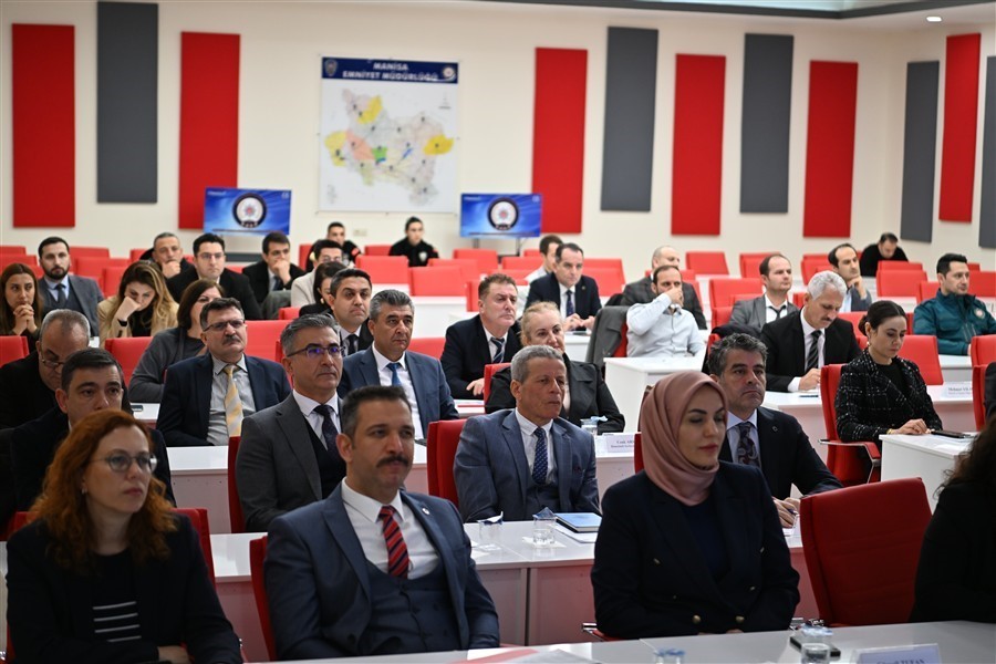 Manisa&rsquo;da bağımlılıkla m&uuml;cadelede kararlılık vurgusu
