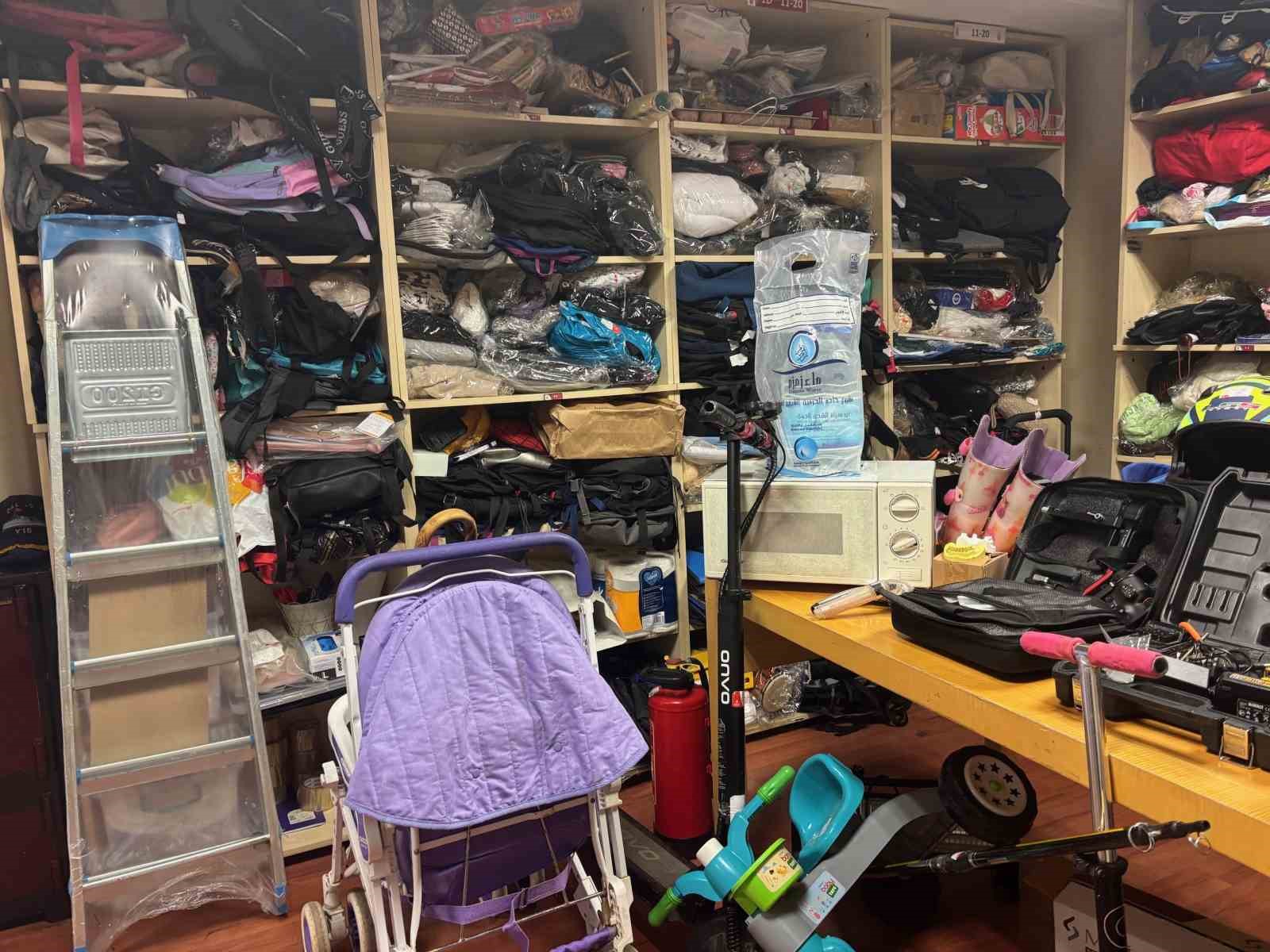 İstanbul&rsquo;da toplu taşımada unutulan eşyalar arasında bisiklet, merdiven, &uuml;t&uuml; bile var
