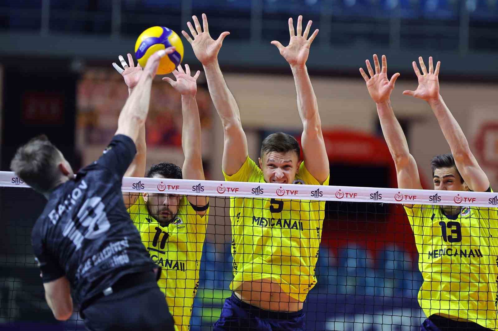 Efeler Ligi: Fenerbahçe Medicana: 3 - Gebze Belediyesi: 1